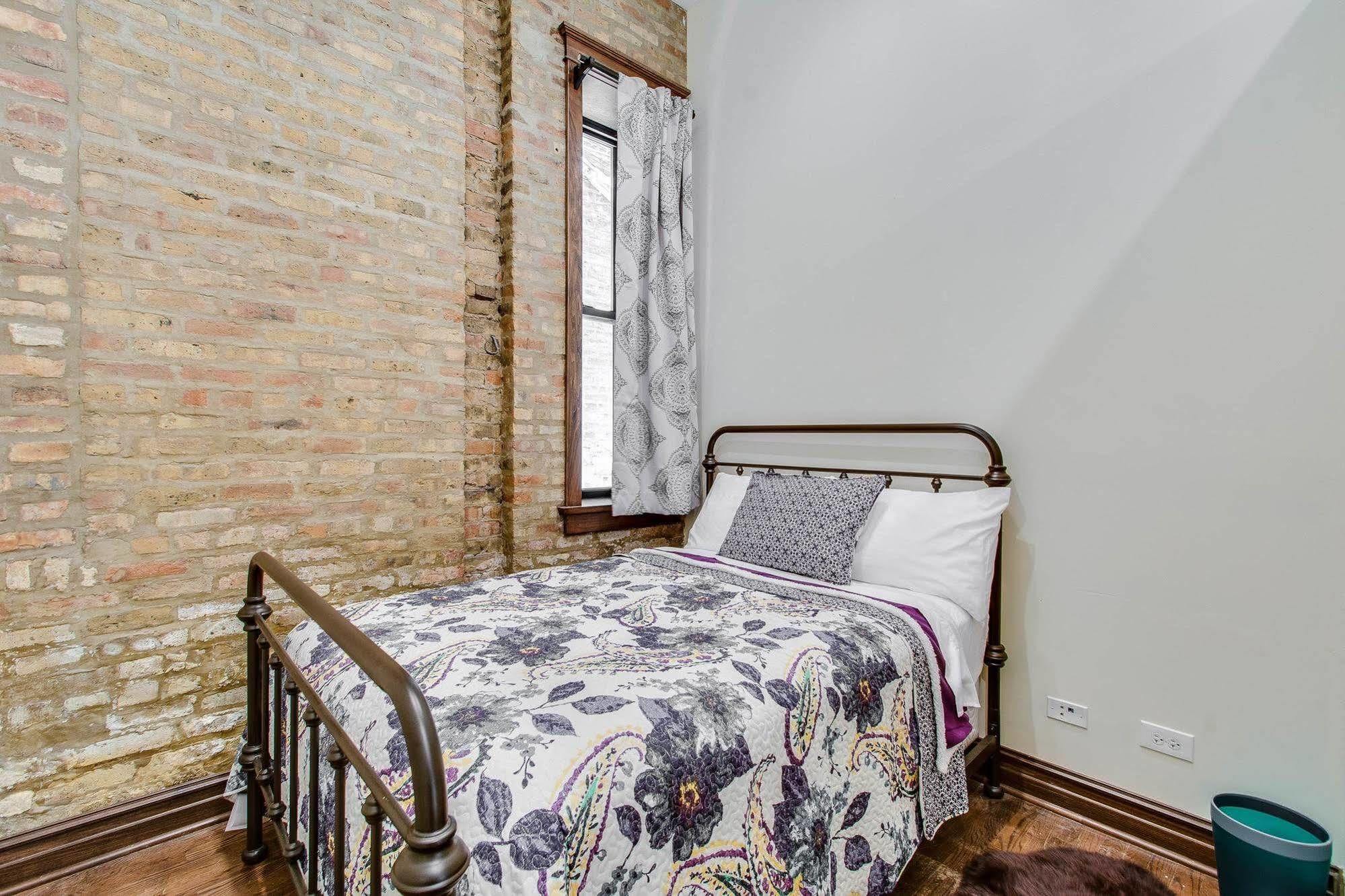 Ruby Room (Adults Only) Чикаго Екстер'єр фото