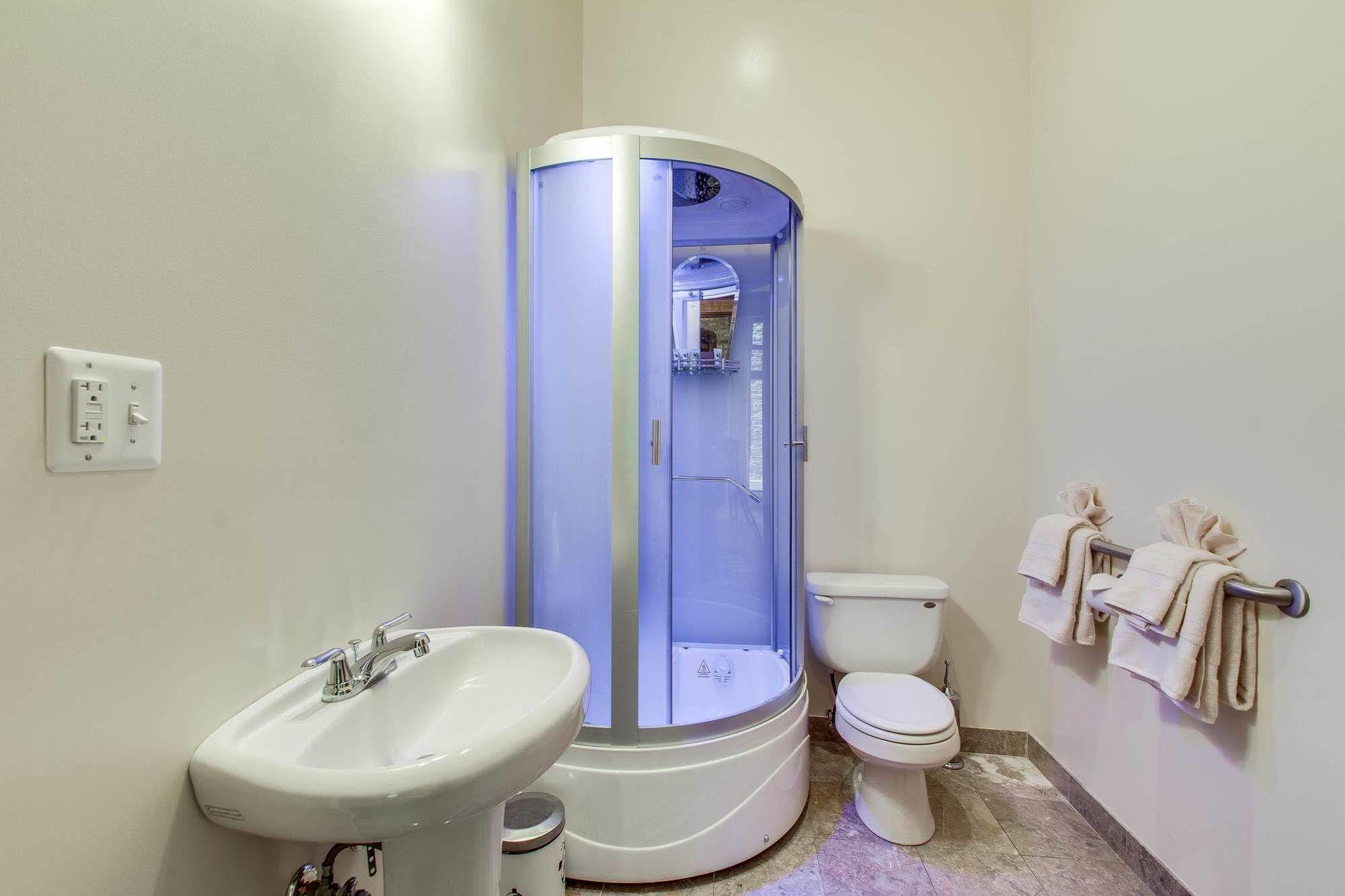 Ruby Room (Adults Only) Чикаго Екстер'єр фото